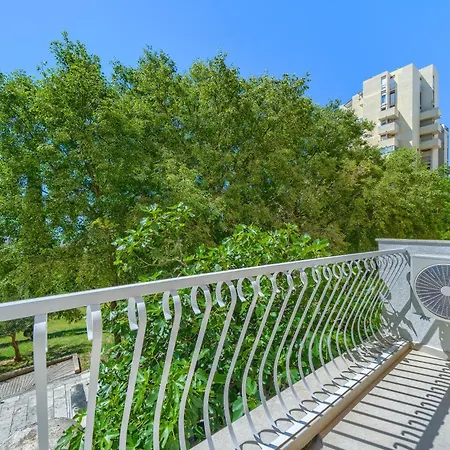 Modern Zia Lux Apartmán *