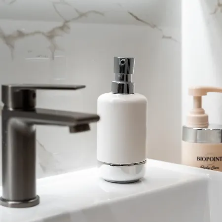 Modern Zia Lux Apartment *