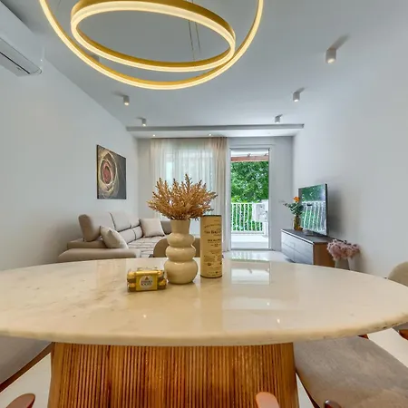 Apartment Modern Zia Lux