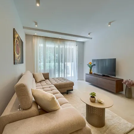 Apartment Modern Zia Lux Split