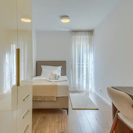 Modern Zia Lux Apartmán *