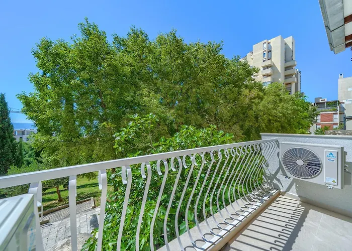 Modern Zia Lux 아파트 *