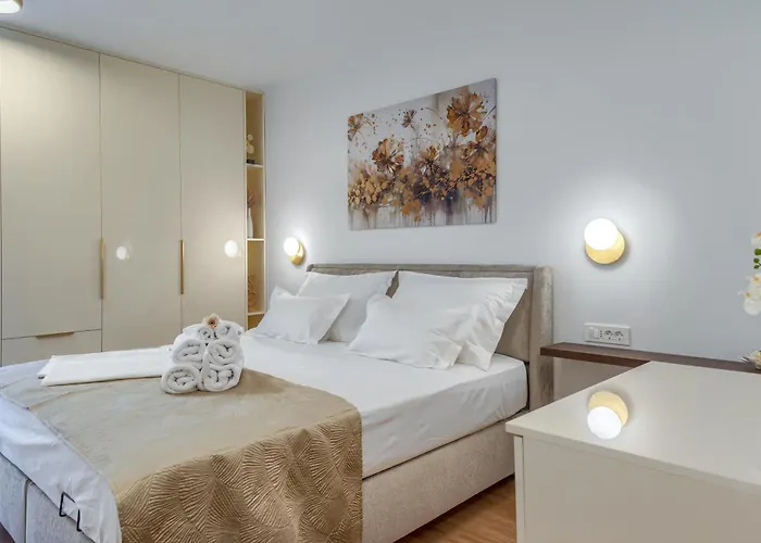 Modern Zia Lux 스플리트